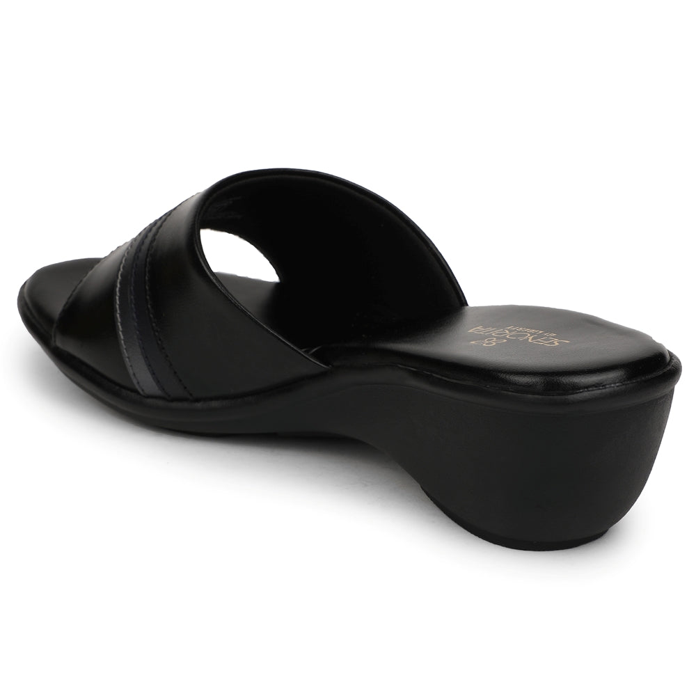 Senorita Casual Black Sandal For Women JFL-62E 