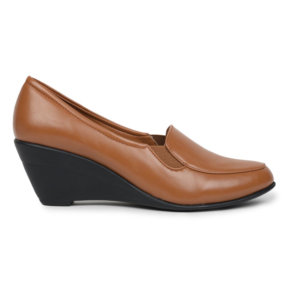 Senorita Formal (Tan) Ballerina Shoes For Ladies GIF-246 By Liberty