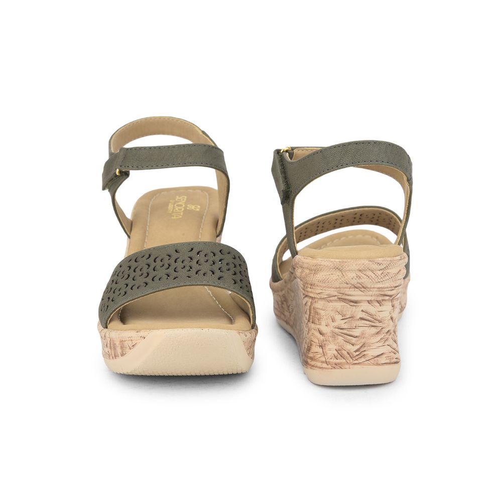 Senorita Casual Sandal For Ladies (Olgreen) DZL-867 By Liberty