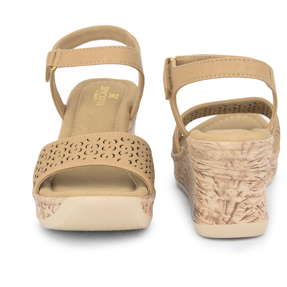 Senorita Casual Sandal For Ladies (Beige) DZL-867 By Liberty