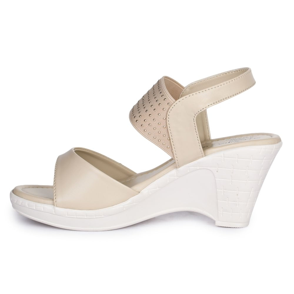 Senorita By Liberty D1-9 Fashion (Cream) Wedges Heel Sandal For Women