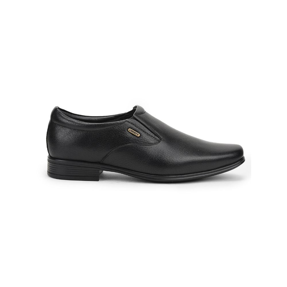 Fortune (Black) Formal Slip on Shoes For Men Uvl-36 By Liberty