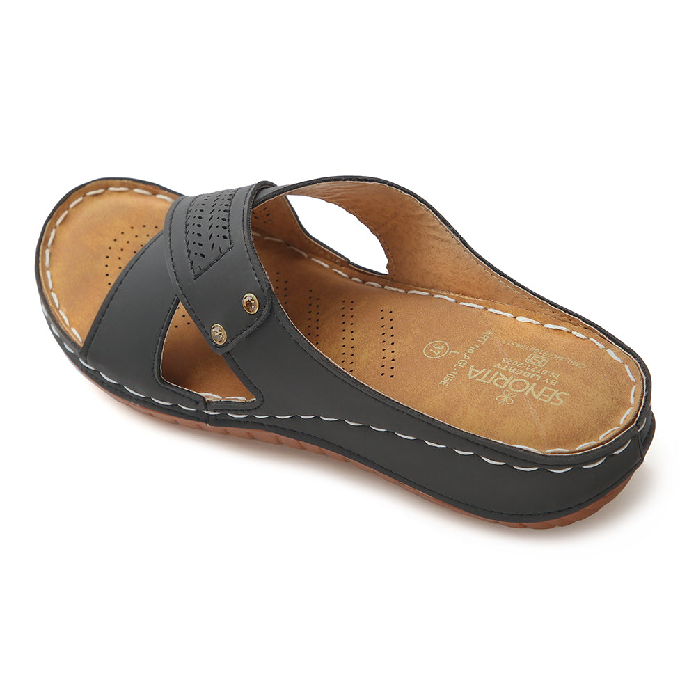 Senorita Black Casual Slipper For Women AGL-105E 