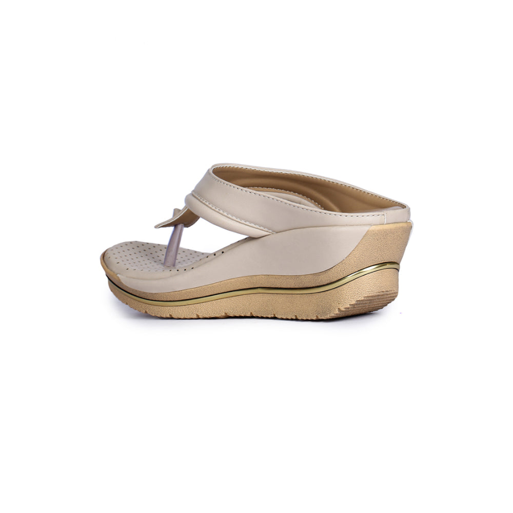 Senorita Casual Beige Slippers For Women LAF-11 By Liberty