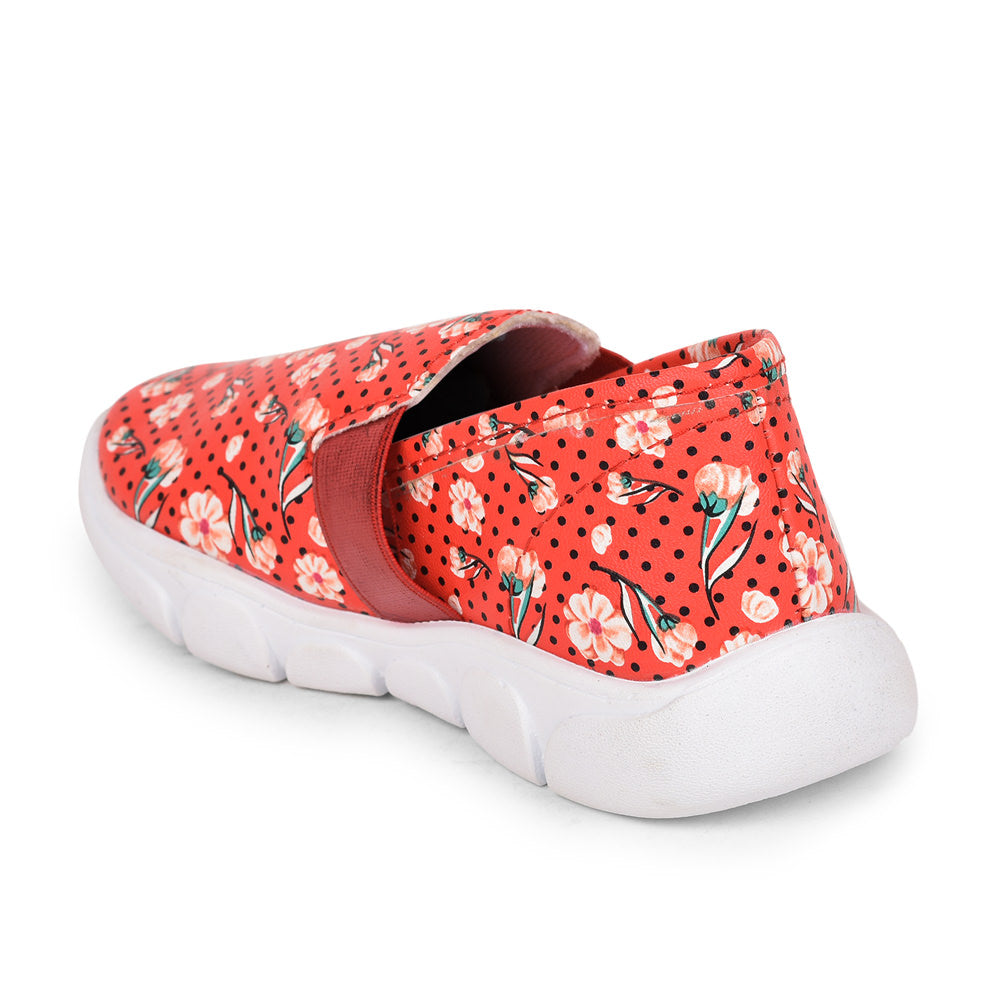 Lucy & Luke (Red) Casual Loafer Shoes For Kids FLYNN-32 By Liberty